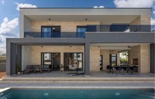 Awesome Home In Nin With House Sea View - 7