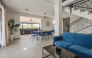 Stunning Home In Zman - 6