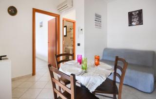 Awesome Apartment In Quartu Santelena - Santa Luria - 4