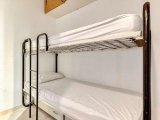 Appartement familial 2 pièces cabine, à 60m de la plage, avec box et Wi-Fi - Saint Pierre la Mer - FR-1-229D-140 - Fleury - 2
