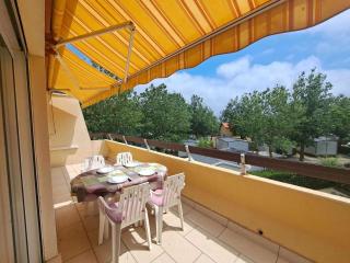 Appartement 2P Mezzanine, Grande Terrasse, Clim, Accès Direct Plage, Parking Privé - FR-1-326-831 - 8