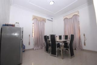 White House Service Apartment - 1