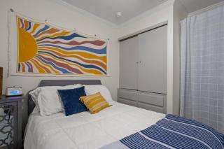 Downtown Peaceful Pearl - 9