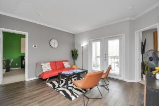 Med Ctr, Rice U, NRG, Sleeps 6, Qbed, BBQ, Outdoor Patio - 0