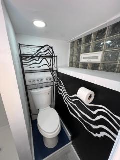 Furnished 1 Bd 15 Minutes From Center City Philly - 6