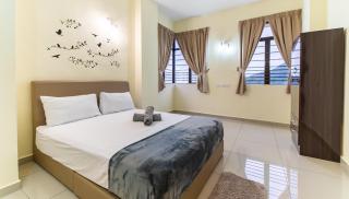 Sea View Penthouse Comfy Home at Batu Ferringhi - Batu Ferringhi - 3
