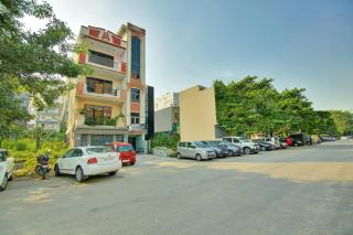 Hotel O Red Rose - Ghaziabad - 8