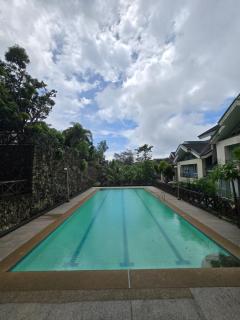 Minimalist inspired- A1 Courtyard Canyon Woods Tagaytay - 7
