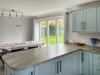 Alverstoke Seaside Cottage - Alverstoke - 8