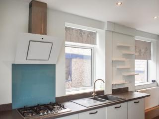 The Eyrie - Old Colwyn - 3