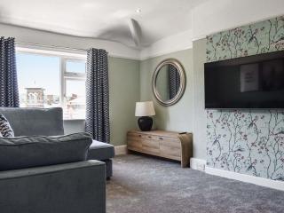 Apartment 3 - Scarborough - 9