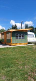 GyenesCamping Wohnwagen Knaus 1 Rechts - 0