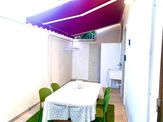 4 Colonne Holiday Apartment - 8