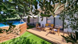 Maslina House - Family apartment 1 with Pool - Solin - 8