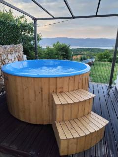 Holiday Home with Sea View - Vrbnik - 8