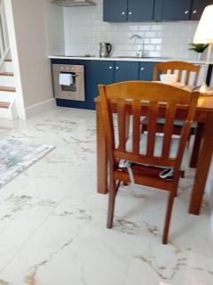 Town Centre Luxury Retreat - Mountmellick - 6