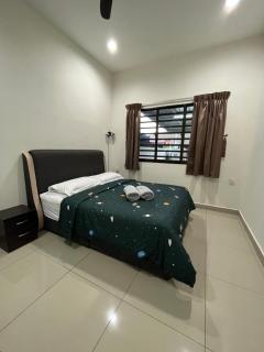 Green Space Homestay Cozy Family(8-12pax) - Ipoh - 9