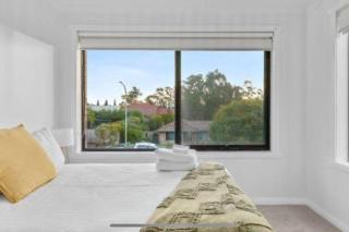 Resort style living - Kings Meadows - 1