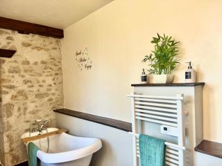 Les Trois Cheminees - Fromental - 2