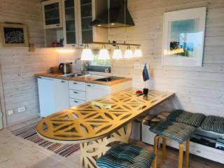 Romantic beach cottage - 4