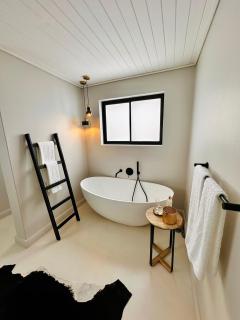 Thalassophile Beach House - St Helena Bay - 7
