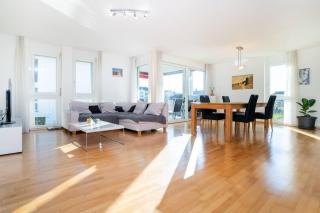 VK - R - Zürich Airport - Luxury - Home Stay - Rätschengässli - Kloten - Kloten - 8
