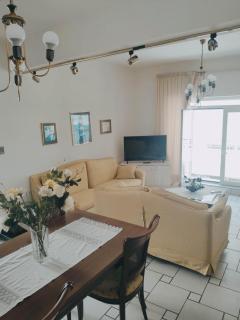 Sunny Central New Classic House - Heraklio - 9