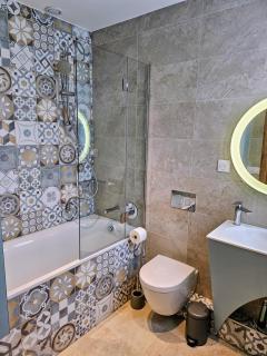 Charmant studio près de la plage avec jacuzzi et terrasse privative - 2