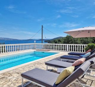 Villa Ensoleillee Solta Kroatien - Stomorska - 9