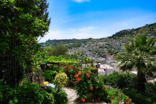 Vila Banushi - 0