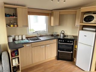 Holiday Home Amroth - Pembrokeshire - 3