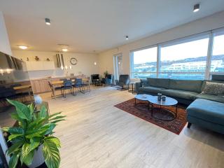 Modern and spacious 3 bedroom apartment in Kópavogur - Reikiavik - 9