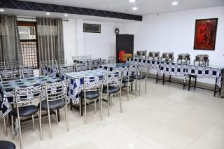 Mansarover Hotel & Banquets - Bareilly - 7