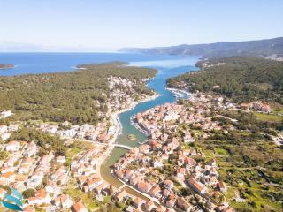 Hvar apartmani & spa - Vrboska - 9