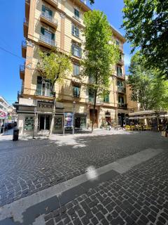 Wanda Bed&Breakfast - Napoli - 9