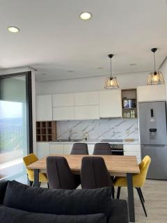 Apartment with view in Tirana - Shkozë - 9