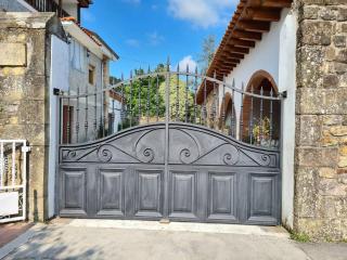 Gran casa rural con Finca de 4000 m2 - Quijano - 8