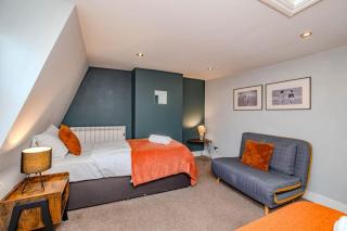 Super Central Three Bedroom Flat I Next To Brighton Beach I Sleep 9 Guests - Brighton & Hove - 2
