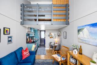 Brighton Water Cabin at the Marina, Free Parking By My Getaways - Brighton & Hove - 5