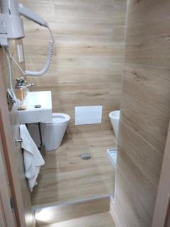 Room Hera - 4