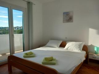 Apartments Mira - Lopar - 2
