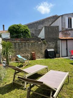 Elégante maison familiale au cœur des remparts de la citadelle - Le Château-dʼOléron - 4