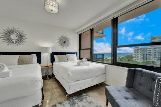 Oceanfront Beach Retreat Beach Service 905 - 1