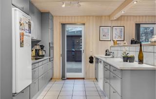 Three-Bedroom Holiday Home In Grenaa - 5