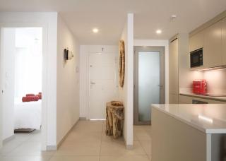 Luxury Beach Side Apartment - Marbella - 7