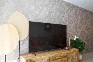 Luxury Beach Side Apartment - Marbella - 1
