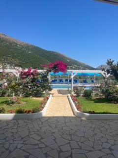 Hotel Vila Kafe - 4