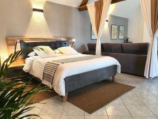 La Chambre des Châteaux - Cellettes - 9