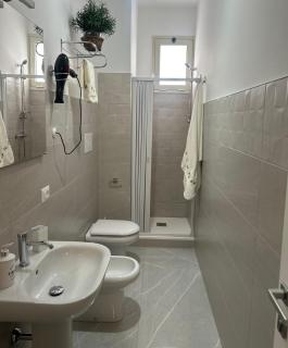 Five Apartment B&B - 4