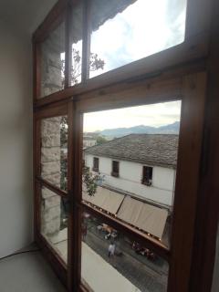 Xheison Apartment - Gjirokastër - 0